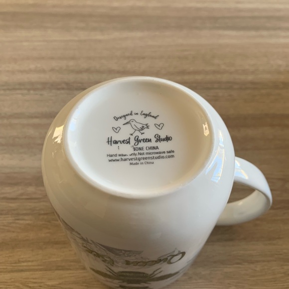 Harvest Green Studio Golden Queen Bee With Crown Coffee/Tea Mug/Cup Large 16 Oz - Picture 5 of 6